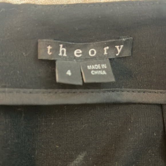 Theory beautiful 2 tone leather skirt - Picture 3 of 4